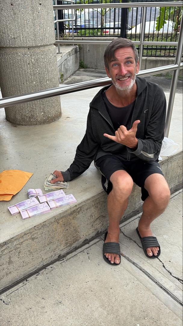 Receiving Venezuelan currency for $100 American